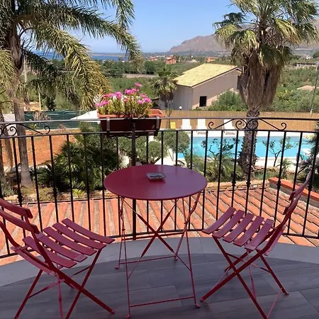 Zeus Casa vacanze Trappeto (Sicily)