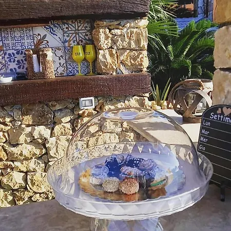 Casa vacanze Zeus Trappeto (Sicily)