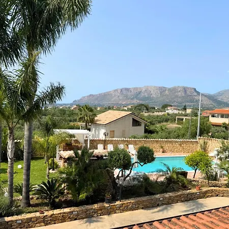 Feriehus Zeus Trappeto (Sicily)